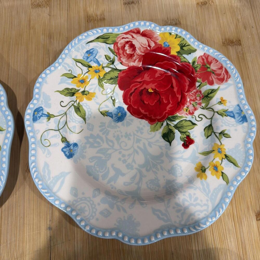 New NWT Set Of Four the Pioneer Women Sweet Rose 8-7/8" Floral Salad Plates * - Picture 5 of 12